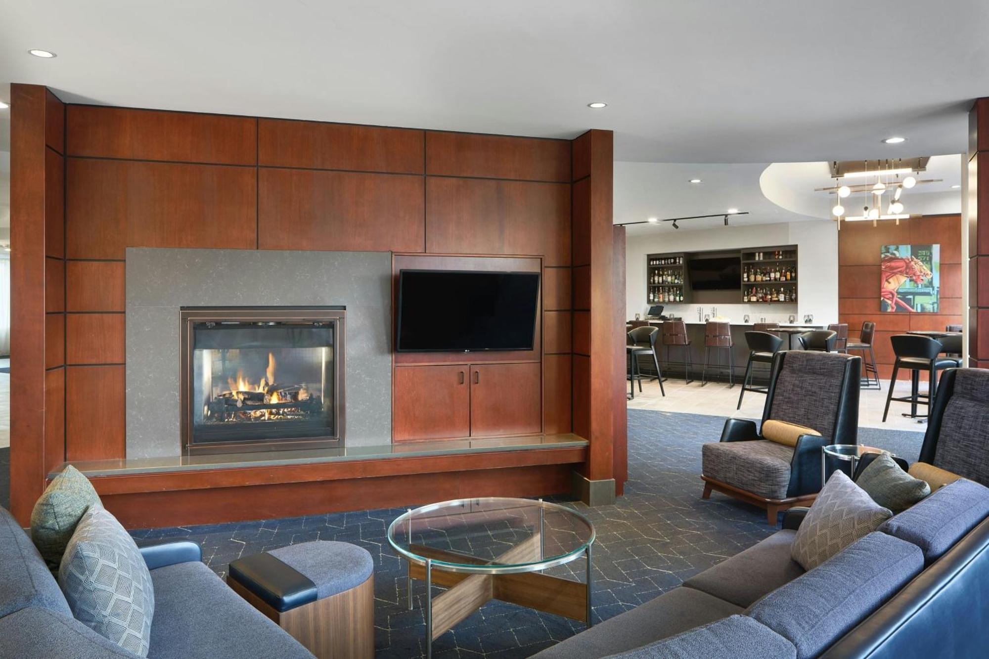 Courtyard By Marriott Saratoga Springs Hotel Exterior foto